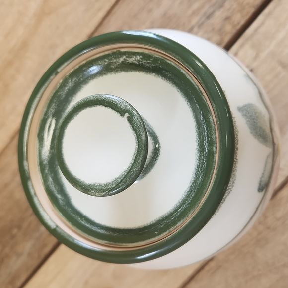 Vintage Pottery Jar with Lid - Picture 2 of 8